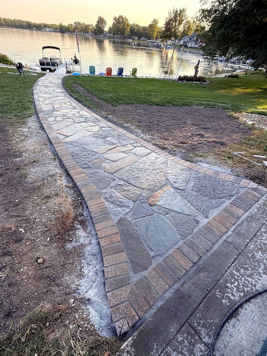 Flagstone paver pathway
